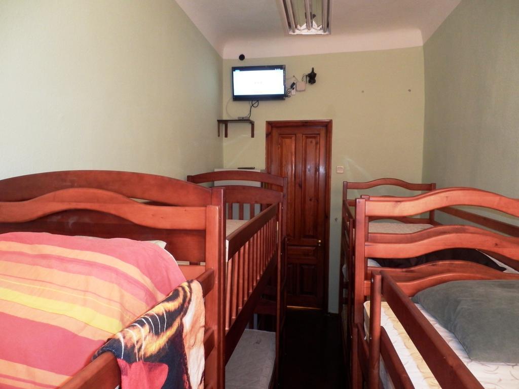 Yourhostel Kiew Zimmer foto